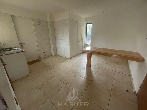 Casa En Arriendo De 3 Dorm. En Curicó