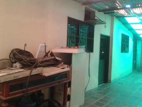 Imagen 3 de 8 de Venta Galpón 1974 M2 Santa Rita Maracay