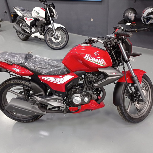 Imagen 21 de 25 de Benelli Tnt 15