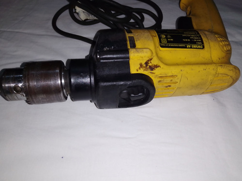Taladro Percutor Dewalt Dw508s-ar 700w Amarillo 50 Hz/60 Hz (Usado)