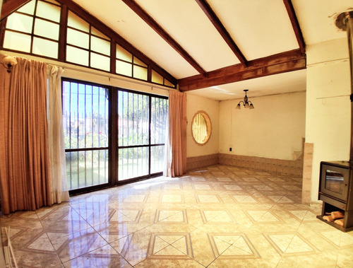 Cs Amplia Casa En Excelente Ubicación De Talca Centro