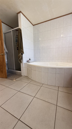 Casa En Venta De 4 Dorm. En Paine