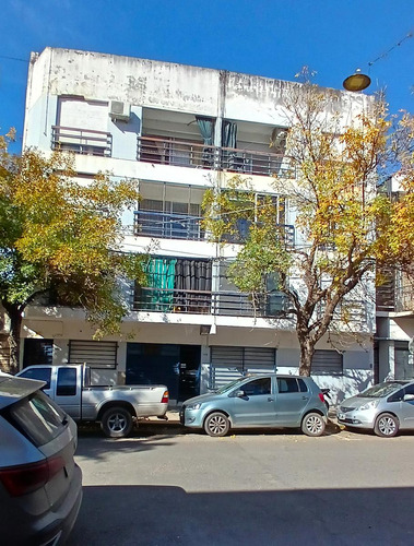 Departamento 2 Dormitorios Se Vende. Ideal Para Inversión En Santa Fe