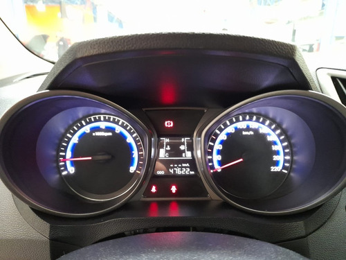 Imagem 7 de 15 de Hyundai Hb20 1.6 Comfort Plus 16v 2017