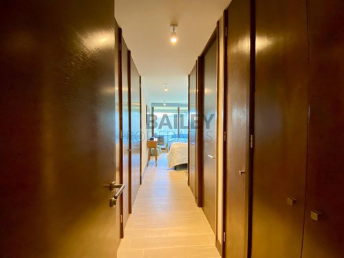 Departamento En Venta De 3 Dorm. En Concón