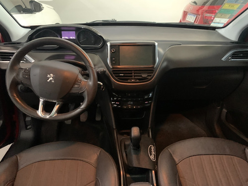 Imagen 8 de 16 de Peugeot 2008 Feline 1.6