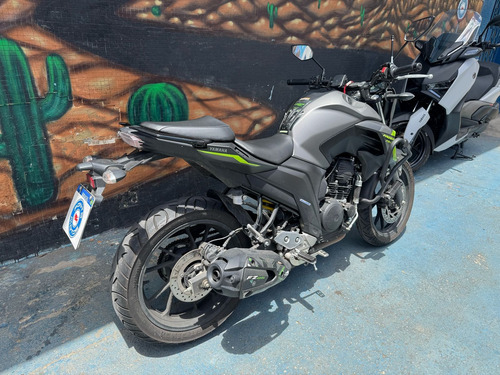 Yamaha Fazer 250 2024