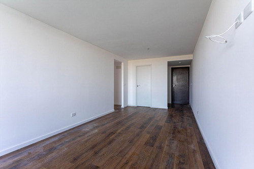 Venta Apartamento 2 Dormitorios Con 2 Garaje- Interlagos