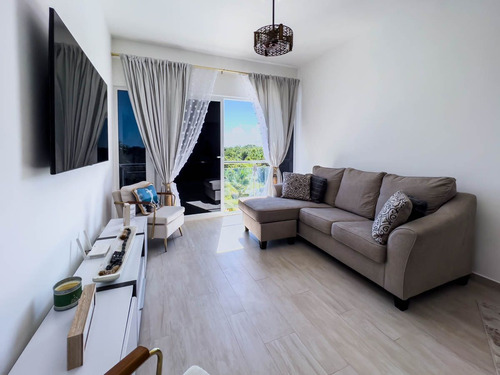 Renta Larga Penthouse Hard Rock Punta Cana (coral Bay), 2 Dormitorios