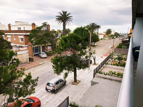 Apartamento 1 Dormitorio En Península * Alquiler Temporario- Ref: 5344