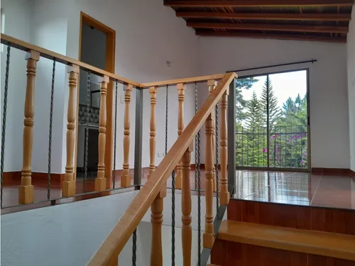 Casa Unifamiliar En Arriendo En La Ceja, Cerca Al Viva.