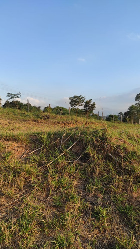 Imagem 2 de 6 de K.a - 1.000m² 1km Do Asfalto - Confia Esse Lançamento