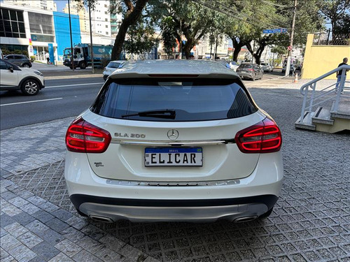 Mercedes-Benz GLA 200 1.6 Cgi Advance 16v Turbo Flex 4p Automático