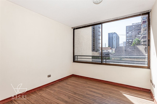 Departamento En Venta De 3 Dorm. En Las Condes