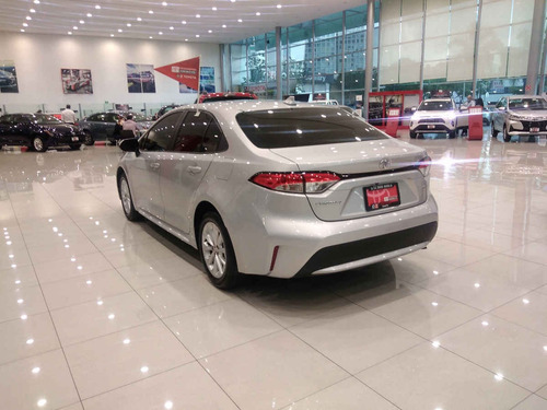 Imagen 3 de 13 de Toyota Corolla 2020 4p Le L4/1.8 Aut