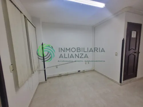 Local En Arriendo En Quinta Granada. Cod A17001