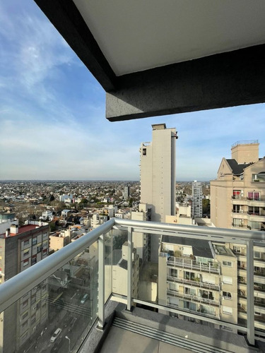 Imagen 15 de 27 de Departamento En Alquiler Temporario De 2 Dormitorios C/ Cochera En Lomas De Zamora