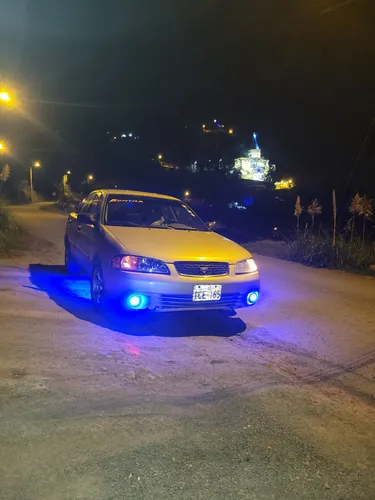 Nissan Sentra B15