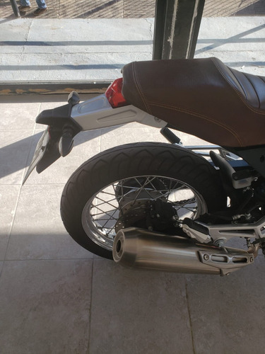 Imagen 9 de 13 de Motofeel Gdl - Italika Blackbird 250 @motofeelgdl