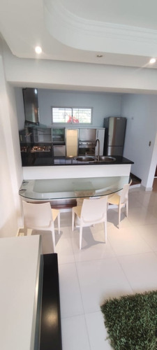 Imagen 4 de 30 de Excelente Apartamento En Los Campitos