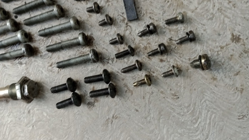 Tornillos Herrajes Transmision Automatica Peugeot 307 2.0 03 (Usado)