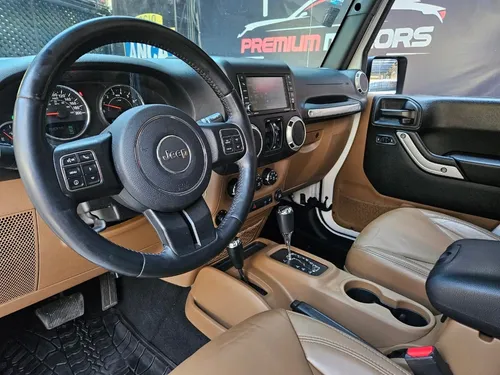 Jeep Wrangler 3.7 Unlimited Sahara 3.6 4x4 At