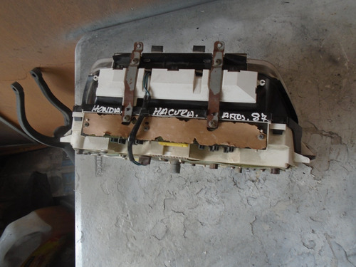 Imagen 1 de 3 de Vendo Tacometro De Honda Acura Año 1987