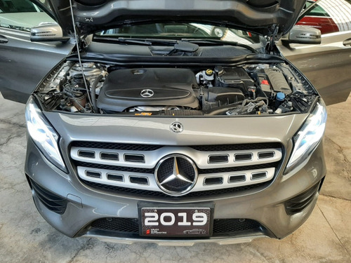 Mercedes-Benz Clase GLA 2.0 250 Cgi Sport Con Techo Panoramico At