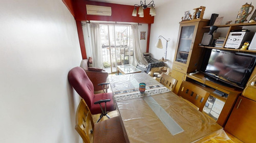 Imagen 4 de 12 de Departamento 3 Ambientes Con Balcón - Paternal