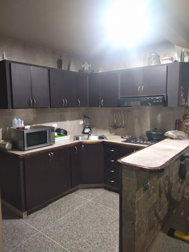 Imagen 1 de 4 de Casa En Anaco. Boulevard Venezuela.