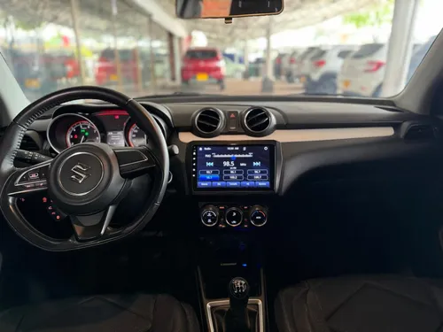 Suzuki Swift 1.2 Hybrid 2Wd