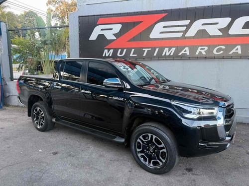 Toyota Hilux 2.8 D-4D TURBO DIESEL CD SRX 4X4 AUTOMÁTICO