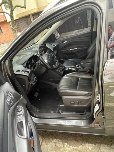 Ford Escape 2.0 Titanium