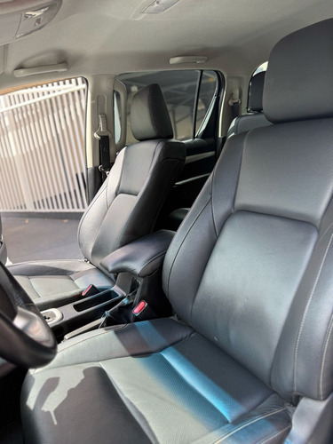 Toyota Picape Cabine Dupla Toyota Hilux Cabine Dupla STD Power Pack 2.8 TDI CD 4x4