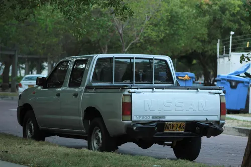 Nissan Frontier 2.4l 4x2
