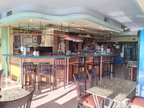 Imagen 10 de 16 de Se Alquila Hermoso Local Comercial Para Restaurant