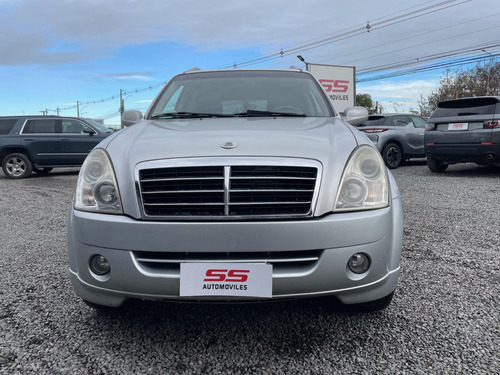 Ssangyong Rexton 2.7 Hdi 4x4 At 2012