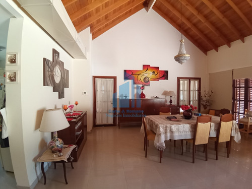 Venta Casa De 4 Ambientes En Club De Campo San Patricio