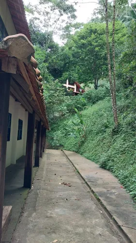 Casa Sítio Com Três Suítes À Beira Rio Macaé Perto De Lumiar