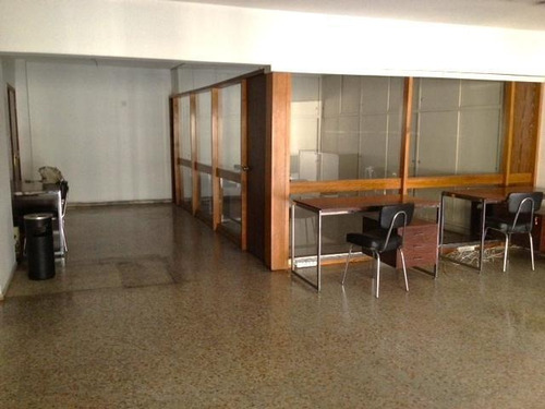 Imagen 9 de 12 de Alquiler Oficina Plaza Independencia 150 Metros Terraza Un Garage
