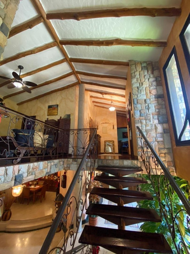Imagen 6 de 14 de Hermosa Y Artistica Casa En Urb Barrio Sucre 04146878567