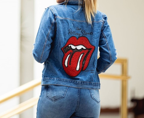 Imagem 3 de 9 de Jaqueta Jeans Feminina Bordada Kiss 6151