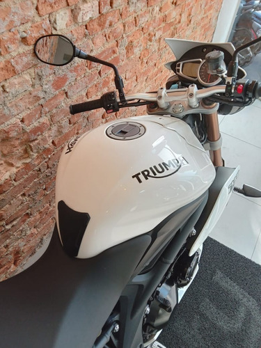 Imagem 6 de 18 de Triumph Speed Triple 1050 2015/2015 * Baixo Km/conservada *