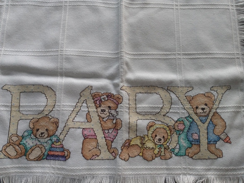 Cobija Para Bebe Bordada Punto De Cruz (Usado)