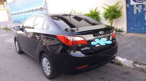 Imagem 4 de 15 de Hyundai Hb20s 2014 1.6 Comfort Plus Flex 4p