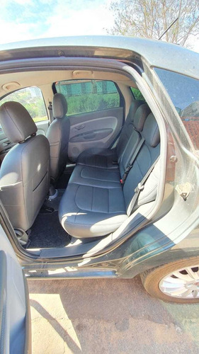 Imagem 7 de 13 de Peças Fiat Linea 1.9, Sucata De Linea, Motor Cambio Rodas