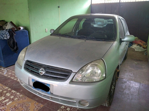 Imagen 2 de 5 de Nissan Platina