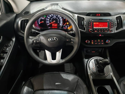 Imagem 5 de 8 de Kia Sportage 2.0 Lx 4x2 16v Flex 4p Automático
