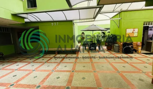 Apartamento En Arriendo En Antonia Santos. Cod A17024