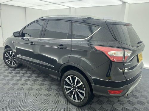 Imagen 6 de 25 de Ford Escape